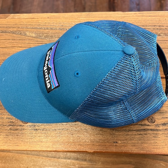 Patagonia hat - Picture 2 of 4